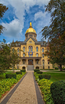 The Golden University Administrative Building von John Bailey