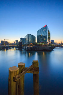 Hamburg - Spiegel-Gebäude I  von Christine Büchler