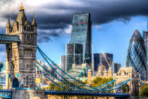 Tower Bridge and the City von David Pyatt