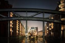 hamburg@night II by Manfred Hartmann