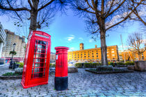  Red Post Box Phone box London von David Pyatt
