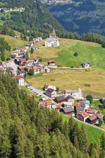 Dolomiti - Laste village von Antonio Scarpi
