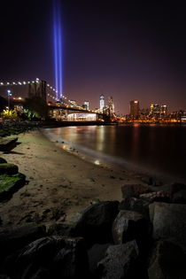 Brooklyn Bridge 9/11 by Lukas Kirchgasser