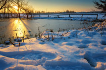 Frozen pond by Giordano Aita