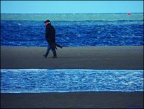 ~ Strand Spaziergang ~ von Sandra  Vollmann