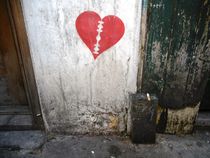 Klinge-Herz mit Zigarette hard-style London zerbrochenes Herz Wandmalerei von Sarah Katharina Kayß