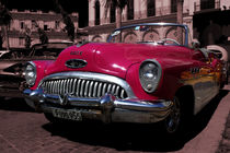 Roter Buick / Red Buick von zookie-miller