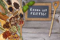 Essen ist fertig - Food is ready by Thomas Klee