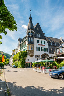 Romantik-Hotel Bellevue - Traben von Erhard Hess