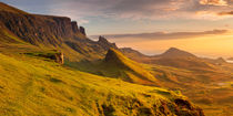 Sunrise at Quiraing, Isle of Skye, Scotland von Sara Winter