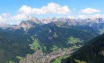 Stunning View of a Valley by Philipp Tillmann