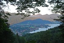 Rottach-Egern am Tegernsee kurz nach Sonnenaufgang... 4 von loewenherz-artwork