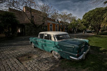 Green Oldtimer Colonia del Sacramento  von Diana C. Bernardi