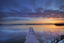 Jetty on a lake at sunrise, near Amsterdam The Netherlands von Sara Winter