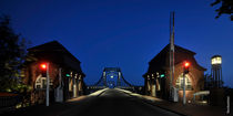 Kaiser Wilhelm Brücke bei Nacht von Rolf Müller