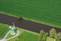 Windmühle am Kanal von Rolf Müller