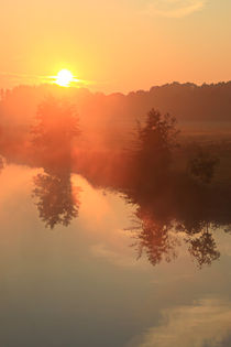 Bei Sonnenaufgang am Ruhrufer  by Bernhard Kaiser