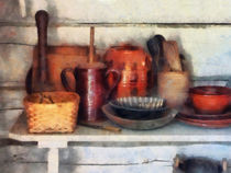 Bowls Basket and Wooden Spoons von Susan Savad
