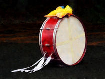 Bass Drum at Parade von Susan Savad