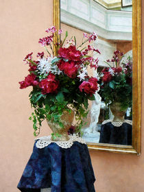 Bouquet of Peonies With Reflection von Susan Savad
