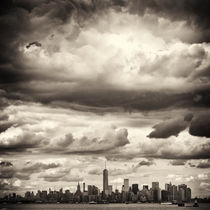 Manhattan New York underneath dramatic Sky by Thomas Schaefer