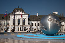 Bratislava - historisch/modern von Christian Hallweger