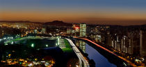 Brazil - Sao Paulo Skyline at Dusk - Pinheiros River towards Jaragua von Carlos Alkmin