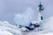 Eiszeit an der Mole in Sassnitz Rügen by Dennis Stracke