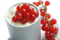 Milchreis mit Vanille und Johannisbeeren von lizcollet