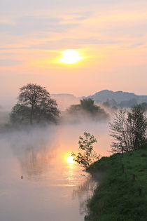 Sanfte Farben am Morgen by Bernhard Kaiser