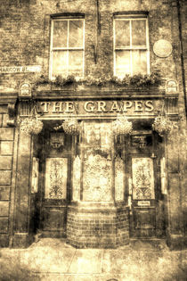 The Grapes Pub London Vintage by David Pyatt