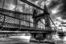 Hammersmith Bridge London von David Pyatt