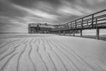 Am Strand von St Peter Ording Nordsee von Dennis Stracke