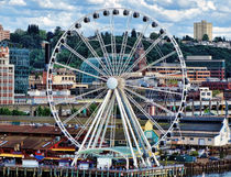 Seattle Port Ferris Wheel von Gena Weiser