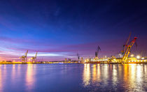 Hamburger Hafen XIII by photoart-hartmann