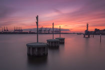 Hamburger Abendrot am Hafen by photobiahamburg