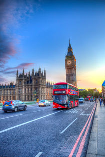 Westminster Bridge Early Evening von David Pyatt