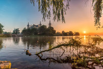 Schwerin Schloss Park Sonnenaufgang von Dennis Stracke