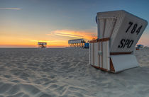 Sonnenuntergang St Peter Ording Nordsee Strandkorb von Dennis Stracke