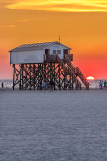 Sonnenuntergang St Peter Ording Nordsee Strand von Dennis Stracke