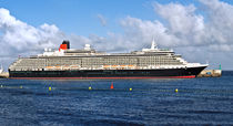 Luxusliner Queen Victoria im Hafen von Sta.Cruz de La Palma von monarch