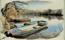 Three boats in the lake. by Wolfgang Pfensig