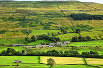 Blick auf den Weiler Satron im Swaledale by gscheffbuch