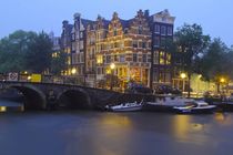 Regenabend in Amsterdam by Patrick Lohmüller