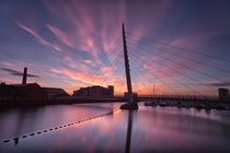 Early morning on the River Tawe von Leighton Collins