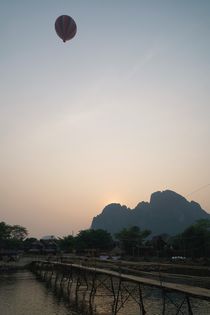 Vang Vieng 4 von Bruno Schmidiger