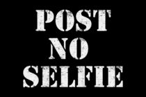 Post no selfie by wamdesign