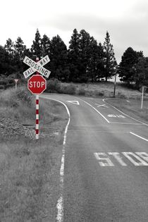 STOP - Railway crossing sign in New Zealand by stephiii