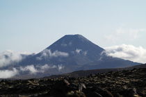 Volcano Ngauruhoe in New Zealand von stephiii