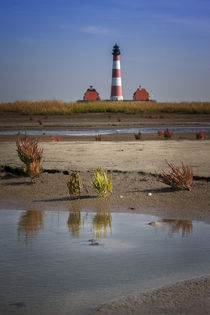 Westerhever Leuchtturm im Herbst von Britta Hilpert